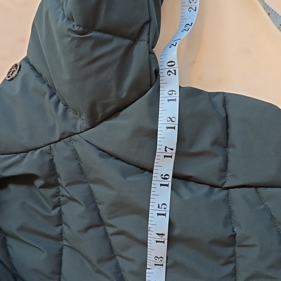NWT Calvin Klein Infinite Stretch  spruce green puffer jacket size medium - Picture 9 of 16